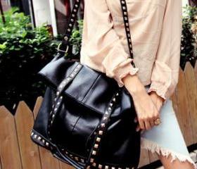 Black With Stud Handbag