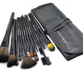 New15 PCS Professioal Makeup Brush Set With Black Leather Case - Black